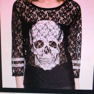 NWT express lace shirt skull